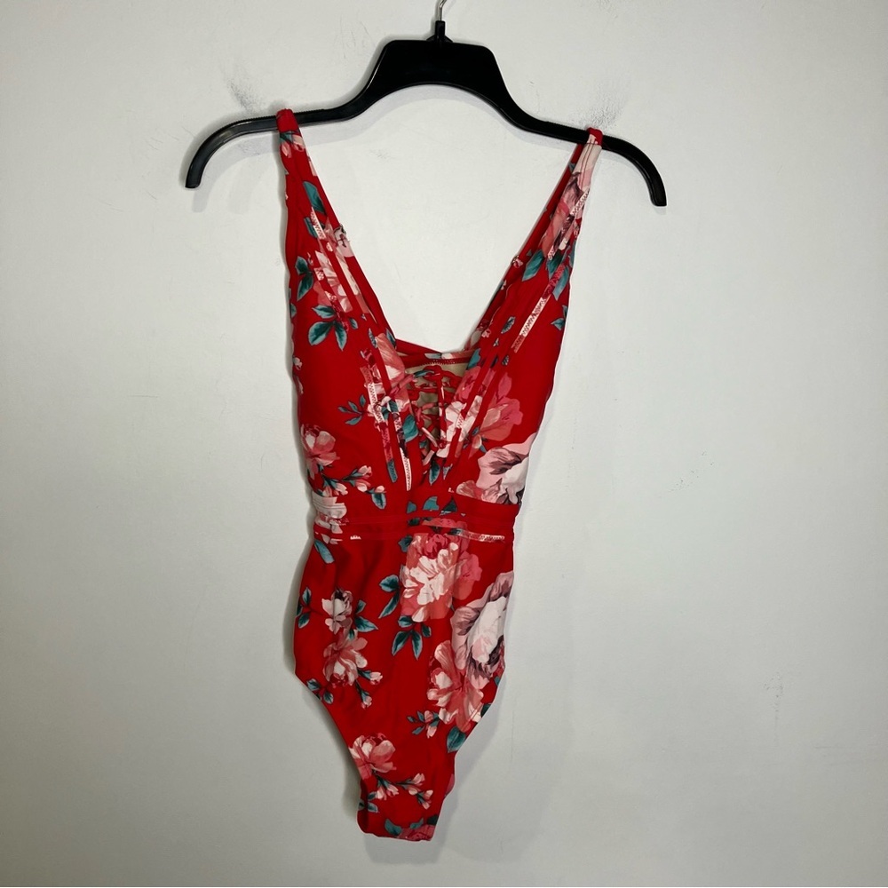 Kona sol red floral one piece swimsuit women’s size medium beach summer vacation